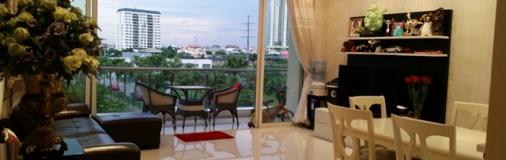 A louer bel appartement Thao Dien, district 2. 2 ch, tout confort avec piscine.$ 650 CC.