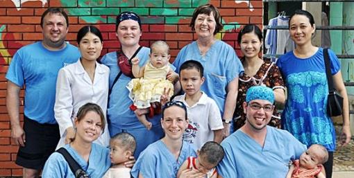 Projet humanitaire au Viêtnam: mission réussie pour de futurs infirmiers
