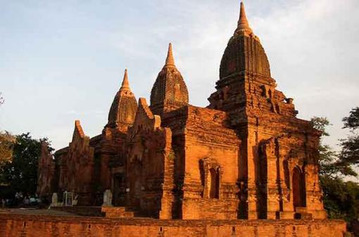 Première vol à Bagan Birmanie montgolfière : que voir ?