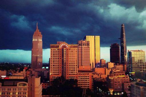 ] 15 Incredible Images Of Yesterday’s Storm In Saigon  Published on Thursday, 02 July 2015