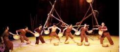 Cirque "Mon Village" : Théâtre + Cirque = Poésie...
