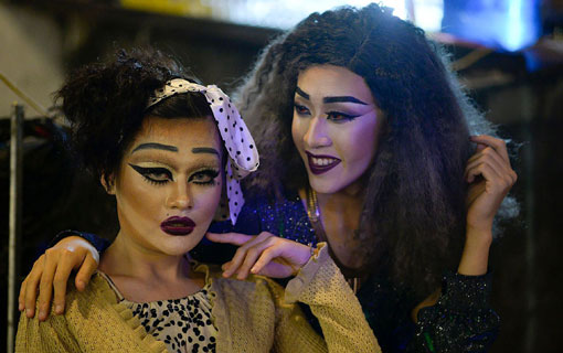 Vietnam: les drag queens, nouvelles venues des nuits d'Hanoï