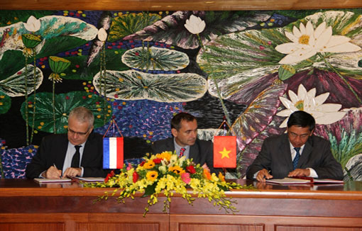 La France aide le Vietnam dans la lutte contre le changement climatique