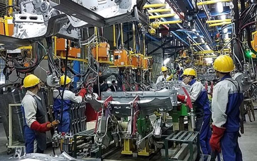 La production industrielle du Vietnam reprend des couleurs dans une nouvelle normalité
