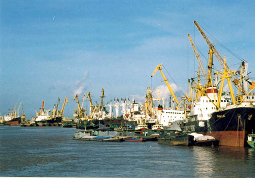Au nord du Vietnam, le projet démesuré du port de Haiphong