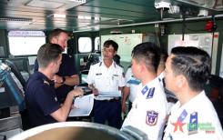 Les garde-côtes vietnamiens et la marine française organisent un exercice conjoint