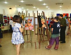 Le Vietnam sous le regard de six artistes françaises Le Vietnam sous le regard de six artistes françaises