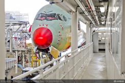 L’assemblage du premier A350-900 de Vietnam Airlines L’assemblage du premier A350-900 de Vietnam Airlines