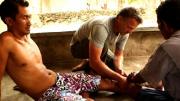 Un Français à la découverte de la médecine vietnamienne Un Français à la découverte de la médecine vietnamienne