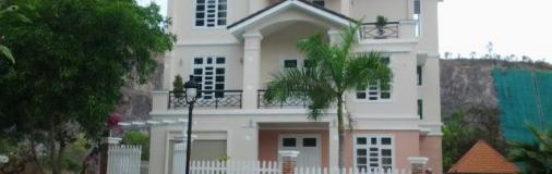 Location appartement 2, 4, 6 personnes dans villa avec piscine à Nha trang