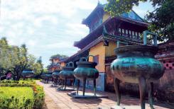 Vietnam - Les neuf urnes dynastiques (Cuu dinh) inscrites au registre “Mémoire du monde” de l’UNESCO