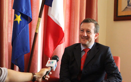 Berthand Lortholary, ambassadeur de France au Vietnam : "On a vraiment une relation qui est à la fois extrêmement profonde, dense...et surtout qui se renforce"