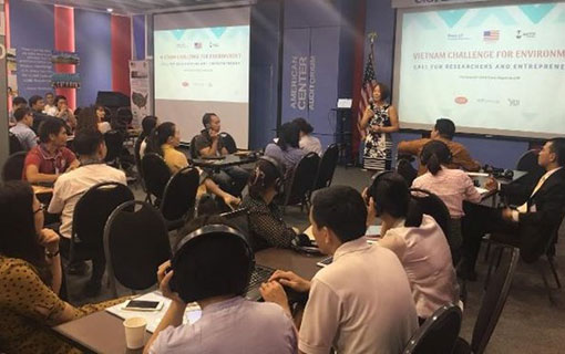 Vietnam : pour agir contre la pollution, un concours donne la parole aux entepreneurs Vietnam : pour agir contre la pollution, un concours donne la parole aux entepreneurs