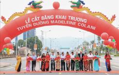À Hoa Binh (une ville du nord du Vietnam): Inauguration d'une rue portant le nom de l'archéologue française Madeleine Colani À Hoa Binh (une ville du nord du Vietnam): Inauguration d'une rue portant le nom de l'archéologue française Madeleine Colani