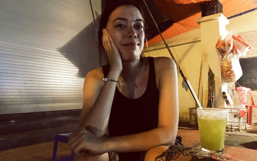 Pauline Morel: "Au Vietnam, on peut tout faire dans la rue, et moi, je fais pareil" Pauline Morel: "Au Vietnam, on peut tout faire dans la rue, et moi, je fais pareil"
