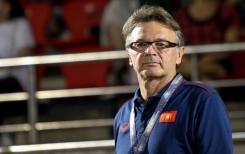 Football - Philippe Troussier devient sélectionneur de l'équipe du Vietnam Football - Philippe Troussier devient sélectionneur de l'équipe du Vietnam