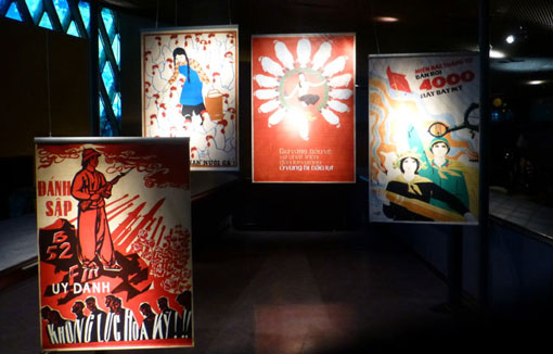 Propaganda : le Vietnam de 1954 à 1980 accordé au diapason féminin Propaganda : le Vietnam de 1954 à 1980 accordé au diapason féminin