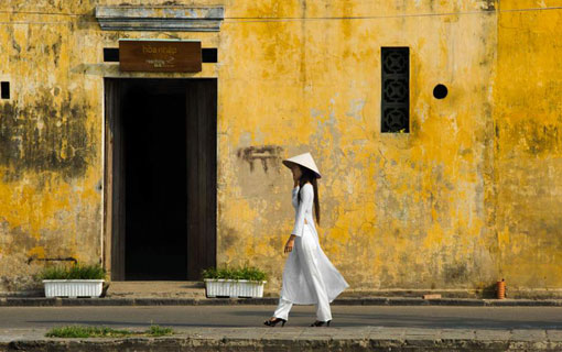 Vietnam - "Un jour, le chapeau conique disparaîtra au Vietnam"
