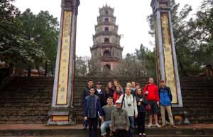Des étudiants du Cégep de Sherbrooke partagent leur expérience du Vietnam Des étudiants du Cégep de Sherbrooke partagent leur expérience du Vietnam