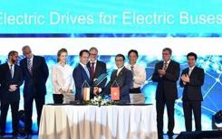 VinFast et Siemens signent deux accords portant sur la fabrication de bus électriques VinFast et Siemens signent deux accords portant sur la fabrication de bus électriques