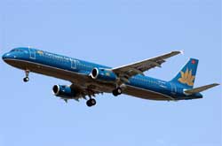Vietnam Airlines se renforce à Ho Chi Minh Ville Vietnam Airlines se renforce à Ho Chi Minh Ville