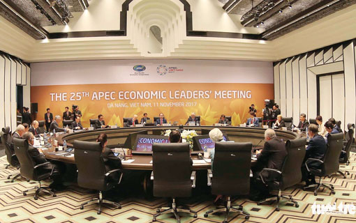 Ouverture de la 25e réunion des dirigeants économiques de l'APEC Ouverture de la 25e réunion des dirigeants économiques de l'APEC