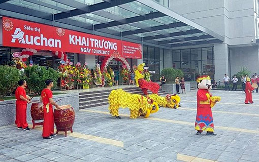 Inauguration du 15ème supermarché Auchan au Vietnam Inauguration du 15ème supermarché Auchan au Vietnam