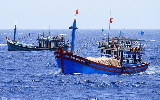 L'Association de la pêche du Vietnam condamne l'attaque des navires de la Chine contre un bateau de pêche vietnamien et réclame la compensation des dommages causés