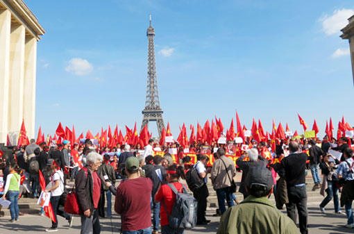 Plus d'un millier de personnes rassemblées à Paris pour dénoncer l'agression chinoise 