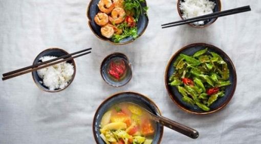Les paires de baguette dans la culture vietnamienne Les paires de baguette dans la culture vietnamienne