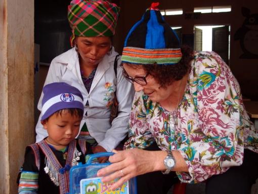 Reportage : direction le Vietnam avec l'ONG Vision du Monde et Cloé Reportage : direction le Vietnam avec l'ONG Vision du Monde et Cloé