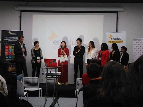 Une Viet kiêu en France ambitionne de traiter des déchets au Vietnam Une Viet kiêu en France ambitionne de traiter des déchets au Vietnam