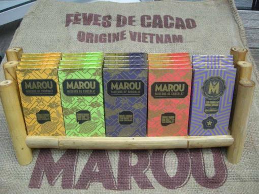 À l'occasion de l'ouverture du Salon du chocolat, découvrez ces deux Français qui ressuscitent la culture du cacao au Vietnam.