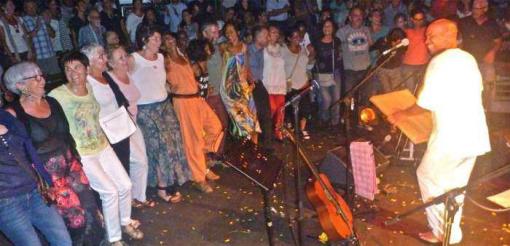 Les Réunionnais solidaires du peuple vietnamien - Très beau concert de Davy Sicard, Oté Pirates avec Ho Hai Quang