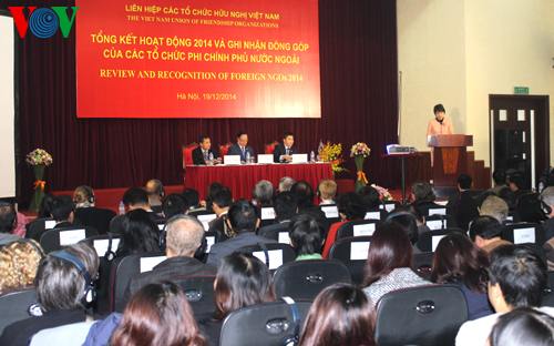 Les ONG accordent au Vietnam 300 millions de dollars en 2014 Les ONG accordent au Vietnam 300 millions de dollars en 2014