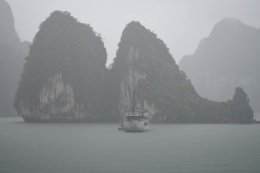 Vietnam : Des inondations dans la région de la baie d'Halong au font 14 morts Vietnam : Des inondations dans la région de la baie d'Halong au font 14 morts