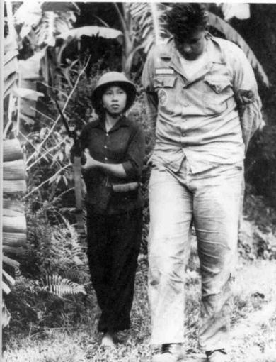 RAPPEL HISTORIQUE : la guerre du Vietnam et les crimes du capitalisme RAPPEL HISTORIQUE : la guerre du Vietnam et les crimes du capitalisme