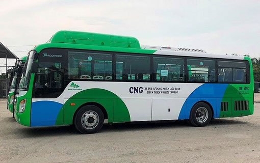 Vietnam : Hanoi met en service ses premiers bus au gaz naturel