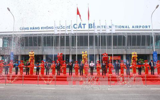 Inauguration de l'aéroport international de Cat Bi à Hai Phong