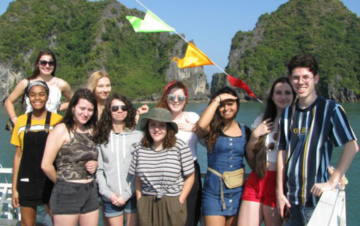 Voyage mémorable au Vietnam pour les étudiants du Cégep de Thetford (Canada) Voyage mémorable au Vietnam pour les étudiants du Cégep de Thetford (Canada)