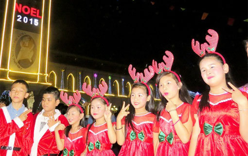 La célébration de Noël  2015 au Vietnam