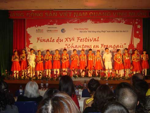 Finale du 15e festival «Chantons en français» Finale du 15e festival «Chantons en français»