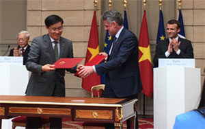 La France et le Vietnam renforcent leur coopération juridique La France et le Vietnam renforcent leur coopération juridique