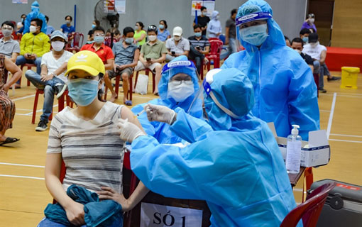 Le Việt Nam enregistre 12 680 nouvelles infections au COVID-19, le 9 septembre 2021
