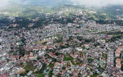 Vietnam: Extension de la ville de Da Lat par intégration des quatre districts voisins Vietnam: Extension de la ville de Da Lat par intégration des quatre districts voisins