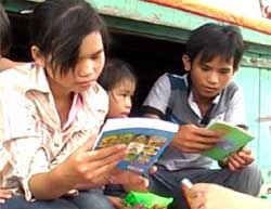 Le Vietnam veut des bibliothèques familiales pour inviter à lire Le Vietnam veut des bibliothèques familiales pour inviter à lire