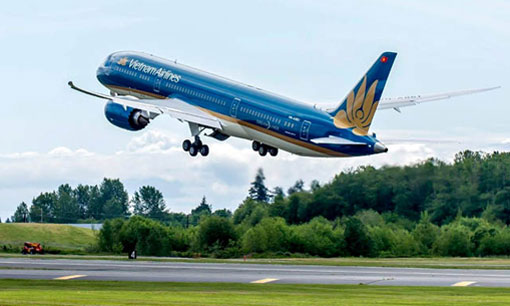 Premier vol pour le Dreamliner de Vietnam Airlines Premier vol pour le Dreamliner de Vietnam Airlines