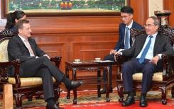 Dynamiser les relations Vietnam - France dans divers domaines Dynamiser les relations Vietnam - France dans divers domaines
