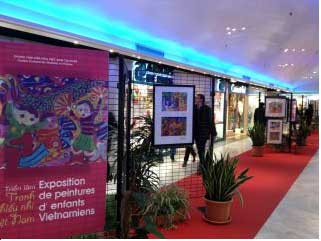 Exposition de peintures d’enfants vietnamiens en France Exposition de peintures d’enfants vietnamiens en France