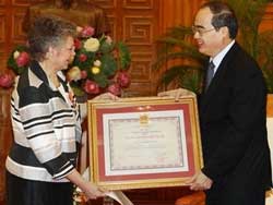 Un professeur français à l'honneur Un professeur français à l'honneur